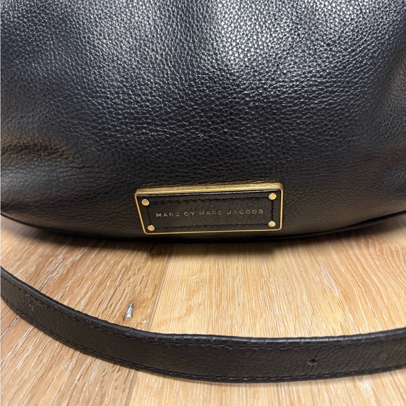 Marc by Marc Jacobs Too Hot Black Pebbled Leather Satchel Crossbody Bag - Picture 3 of 15